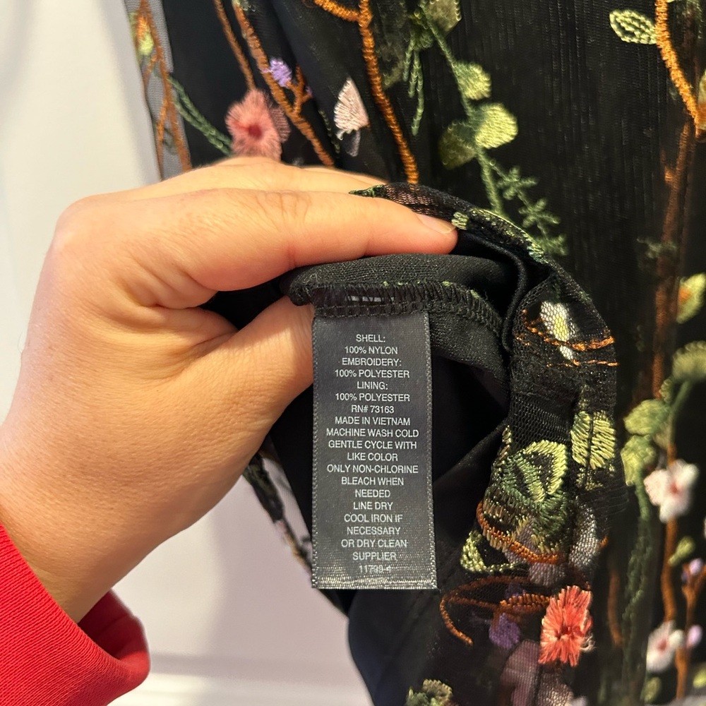 Worthington Floral Embroidered Mesh Overlay Mini Dress Black Sheer Sleeve Sz 12 - Picture 7 of 7